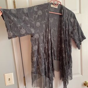 Abercrombie & Fitch fringe kimono